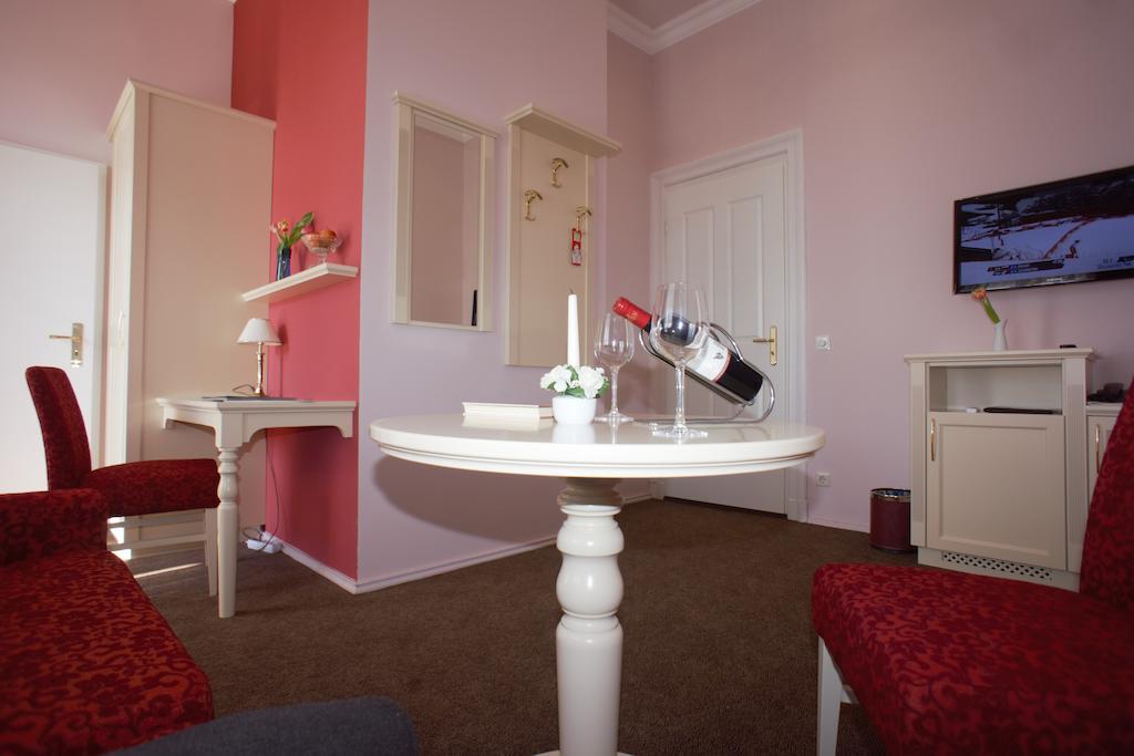 Hotel Buchenpark Heringsdorf  Habitación foto